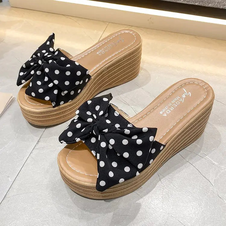 Fashionable Wedge Toe High Heel Slippers 👠