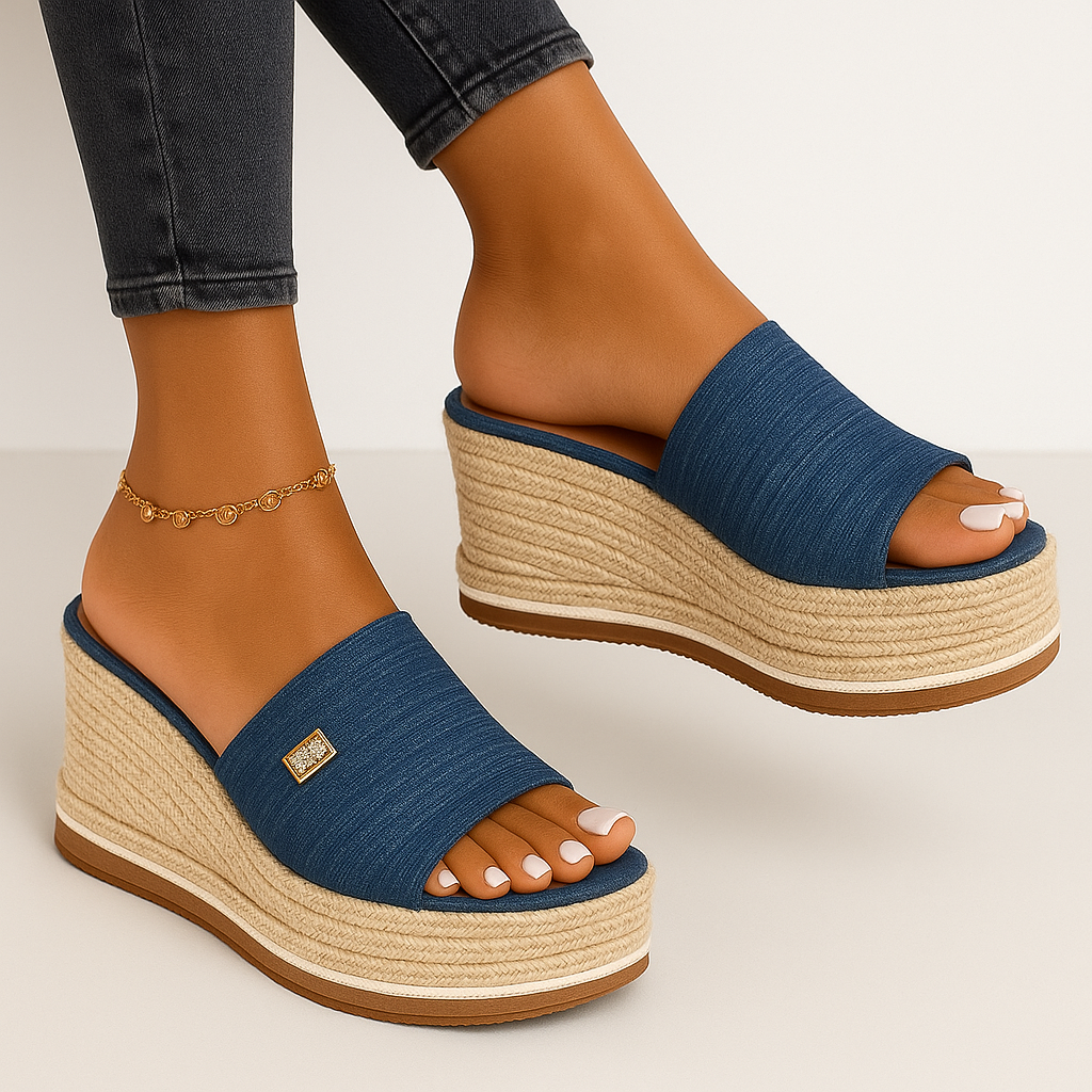 Woven Sponge Cake Platform Wedge Slippers