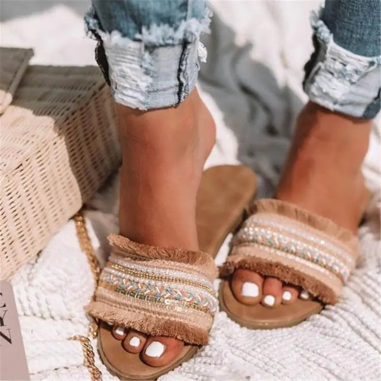 Color Matching Flat Casual Slippers