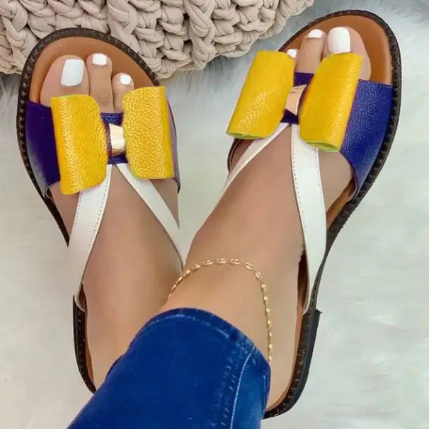 Color Matching Bow Slippers