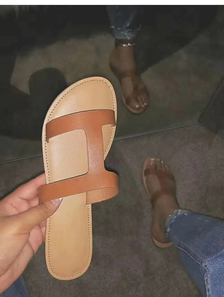 Slotted Round Head Hollow Slippers