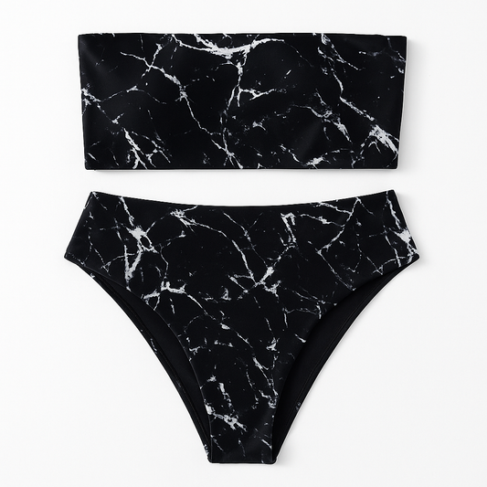 Jovi’s Stunning Two-Piece Swimsuit
